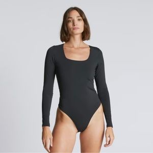 Everlane The Long-Sleeve Supima® Square-Neck Bodysuit Black Size M
